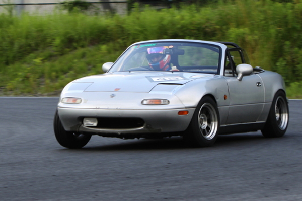 185CUP参戦車両